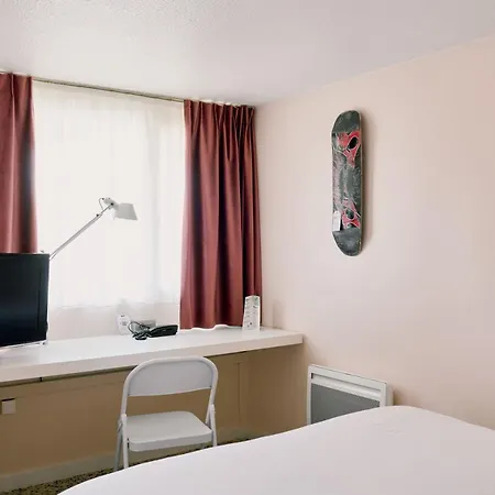 Hotel Greet Versailles - Le Bretonneux Voisins-le-Bretonneux